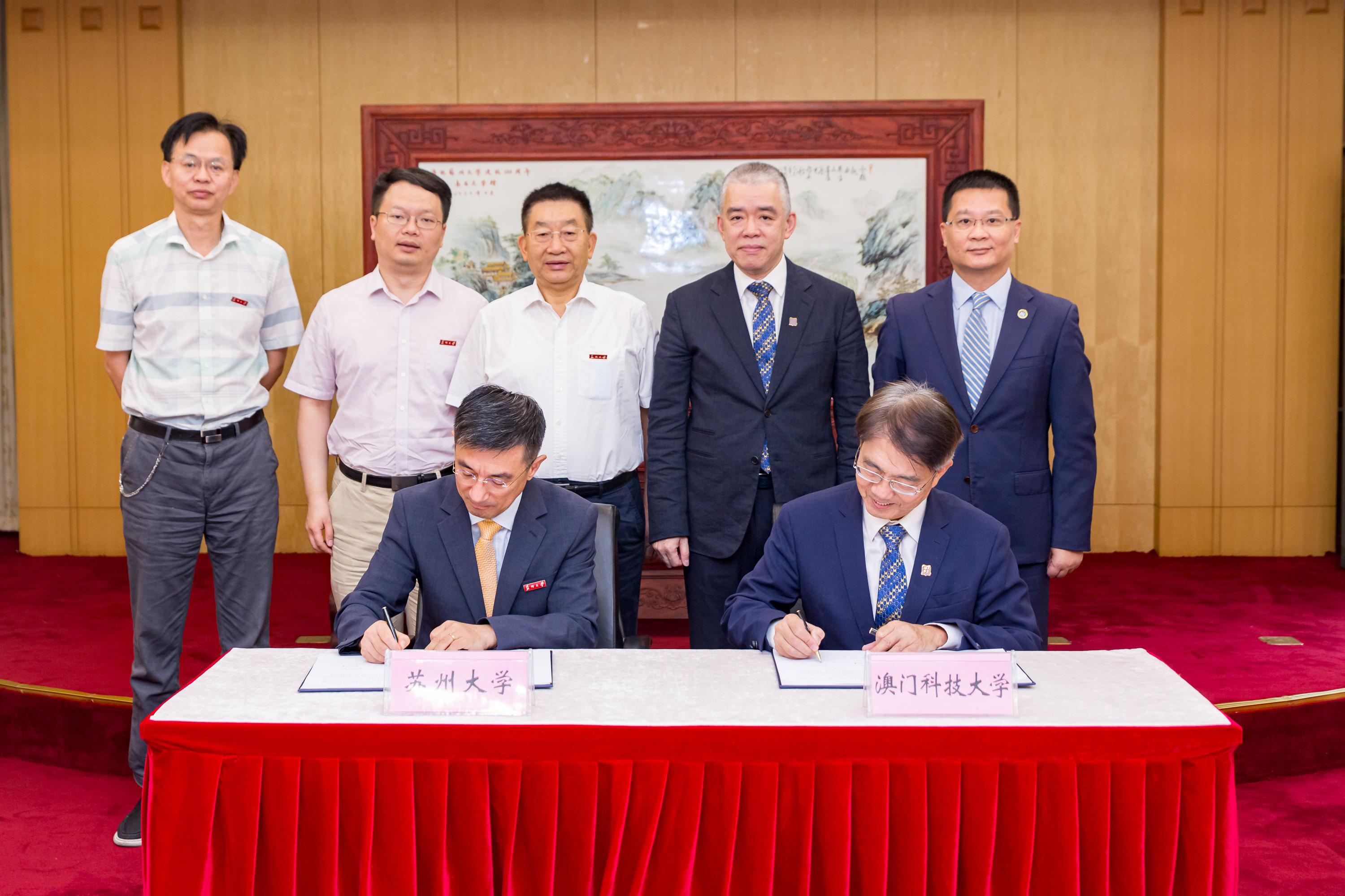一码中精准一码免费中特澳门,豪华精英版79.26.45-江GO121,127.13