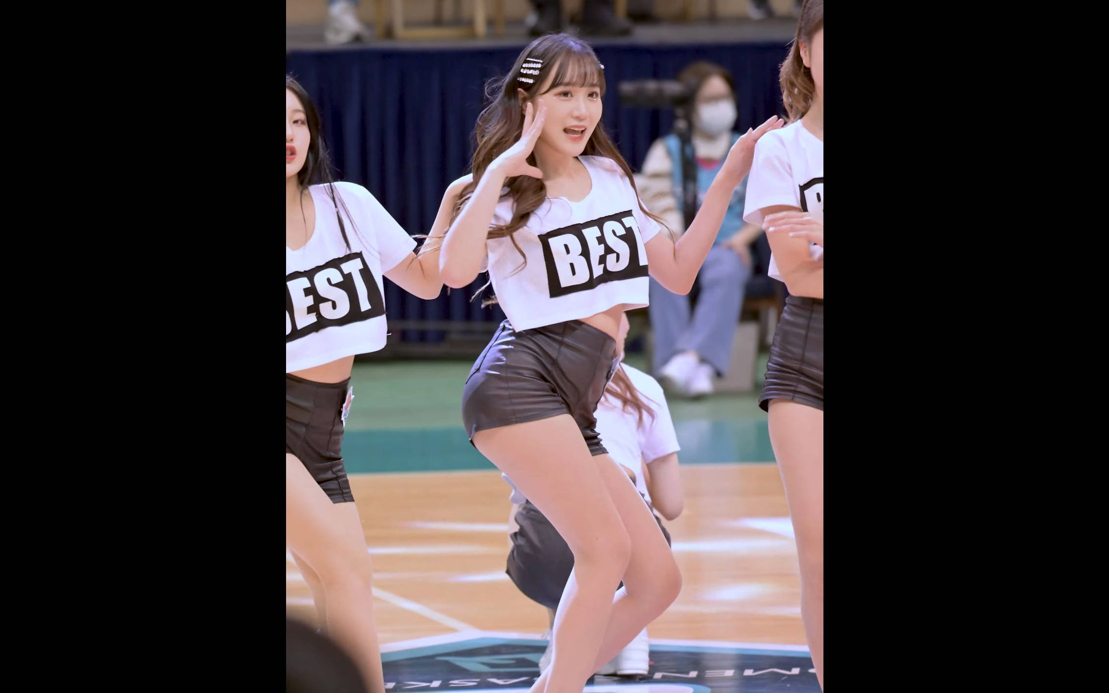 美女啦啦队跳舞走光视频,资深解答解释落实_特别款72.21127.13.