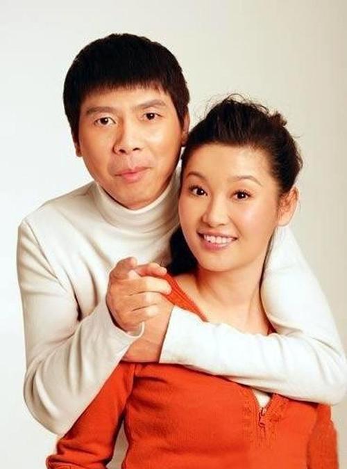 2025全年资料大全正版和冯小刚养女高中毕业与冯小刚收养的女儿