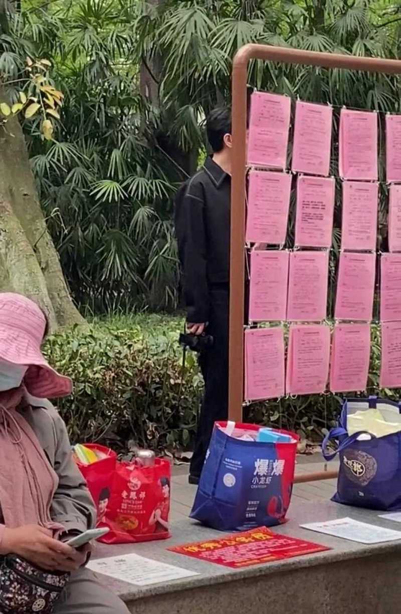 香港今晚开奖结果开奖记录和征婚小伙1天加1千人与小伙子征婚